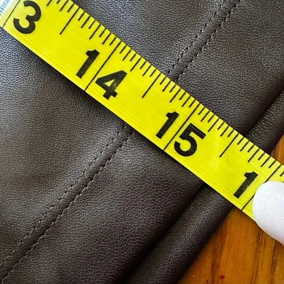 a new day Burgundy Faux Leather Mini Skirt sz XS 4 - Picture 11 of 12